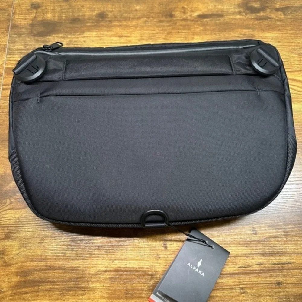 NEW Alpaka Bravo Sling Max V2 Black X-Pac VX21 Messenger Bag 10L 14in Laptop